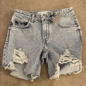 NWT Lovers and friends denim short size 23